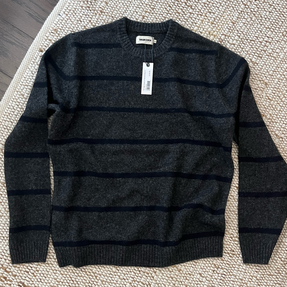 Lodge Sweater size L 42